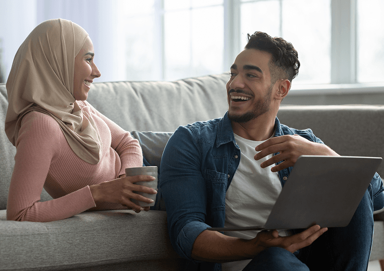 Couple Image on British Muslim Marriage Site
