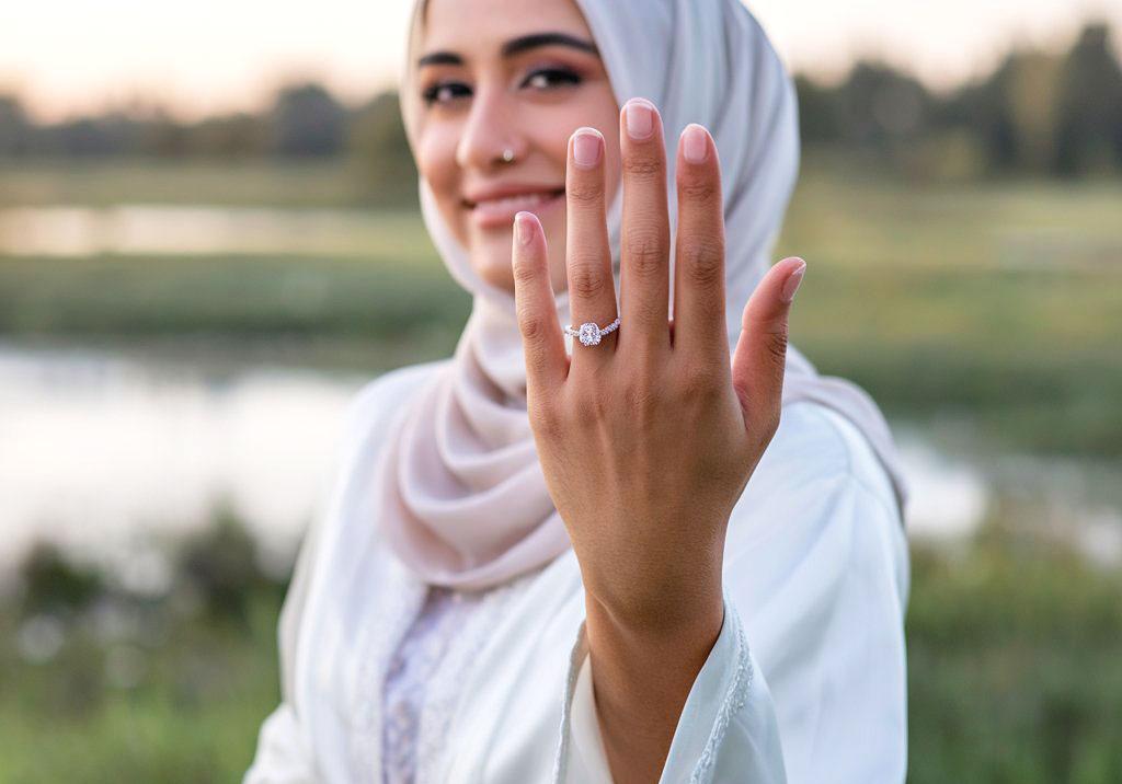 Muslimah showing ring after using VIDNIK Online Nikkah Services UK